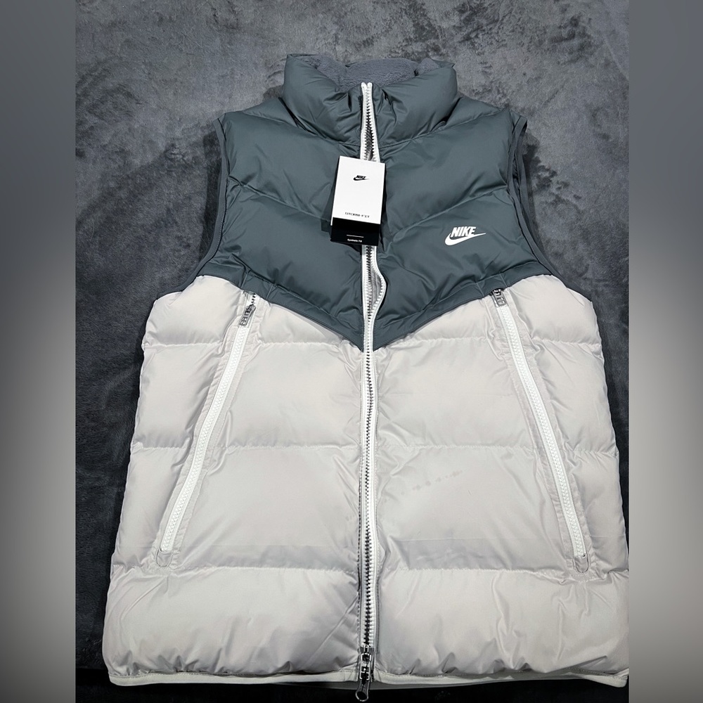 Nike